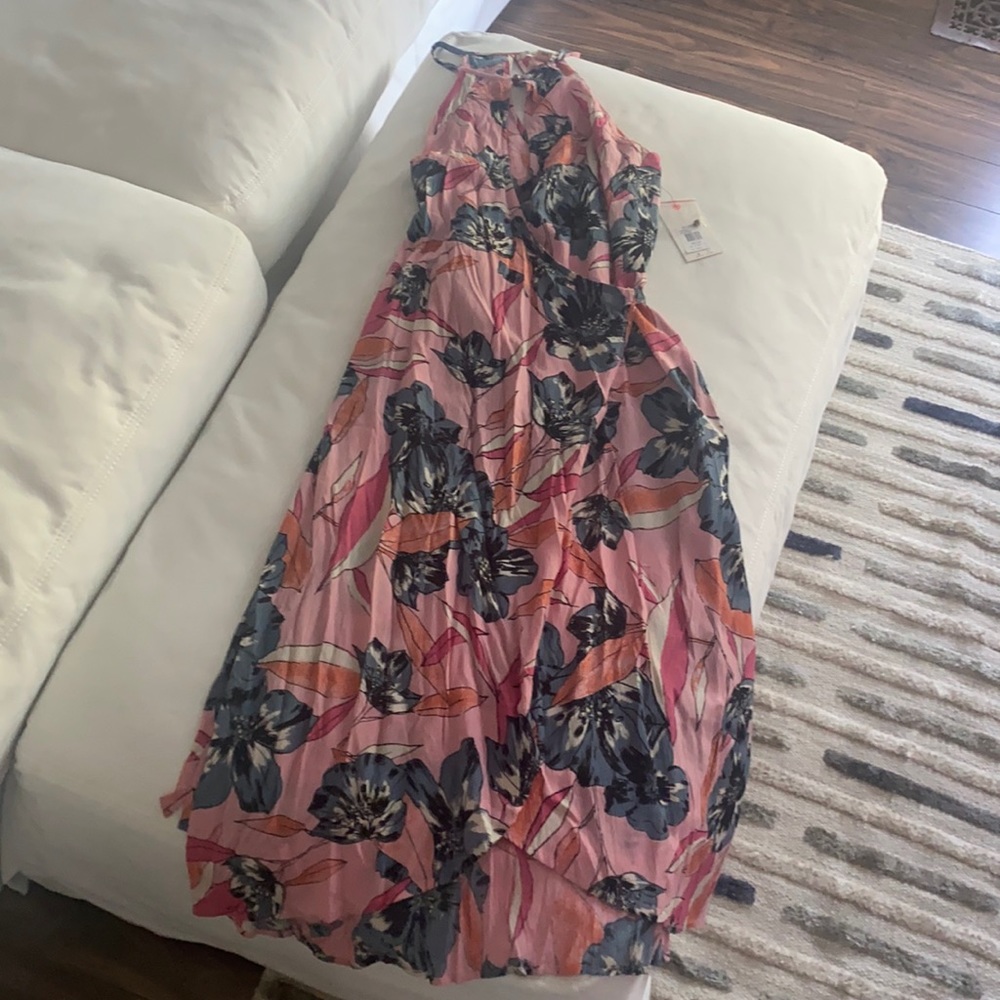 Billabong sundress floral print